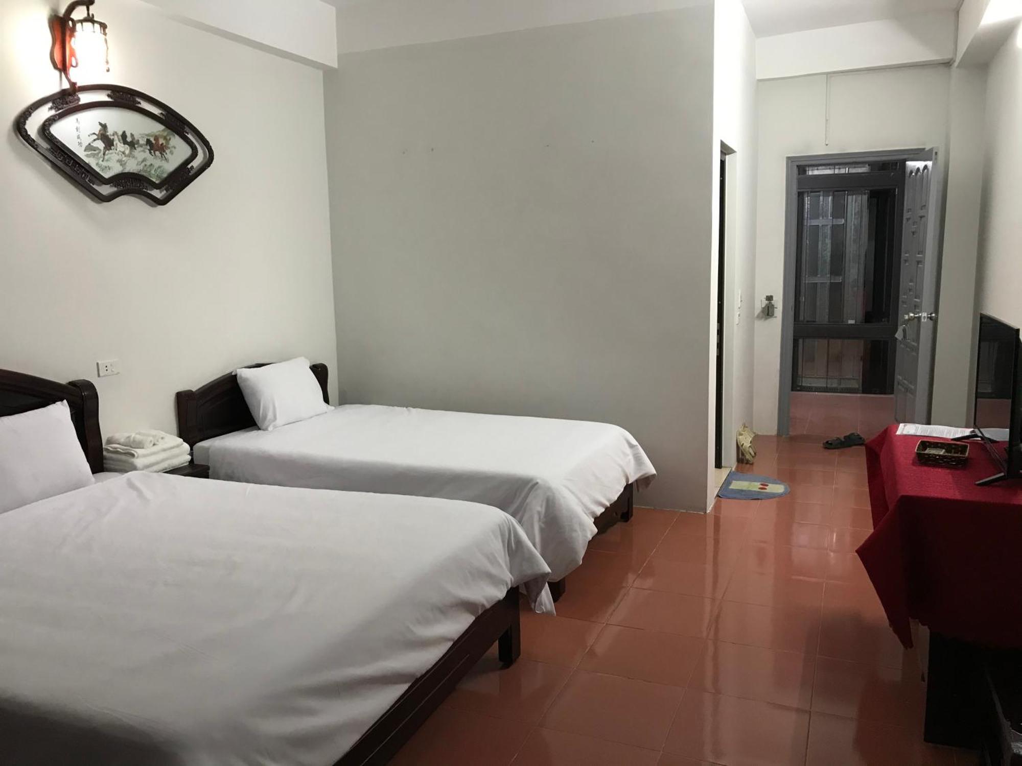 Anh Anh Hotel Bac Ha  Eksteriør bilde