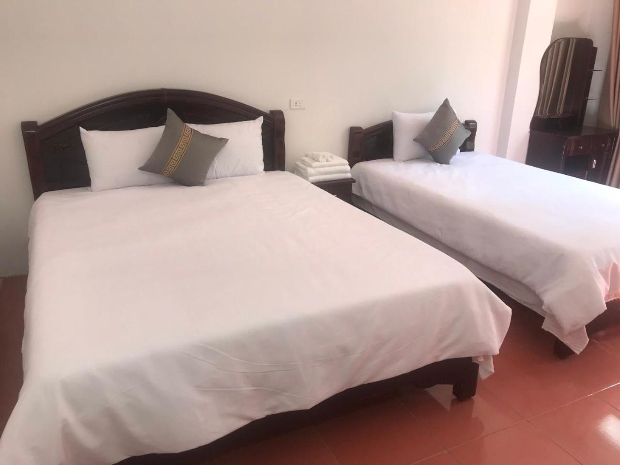 Anh Anh Hotel Bac Ha  Eksteriør bilde