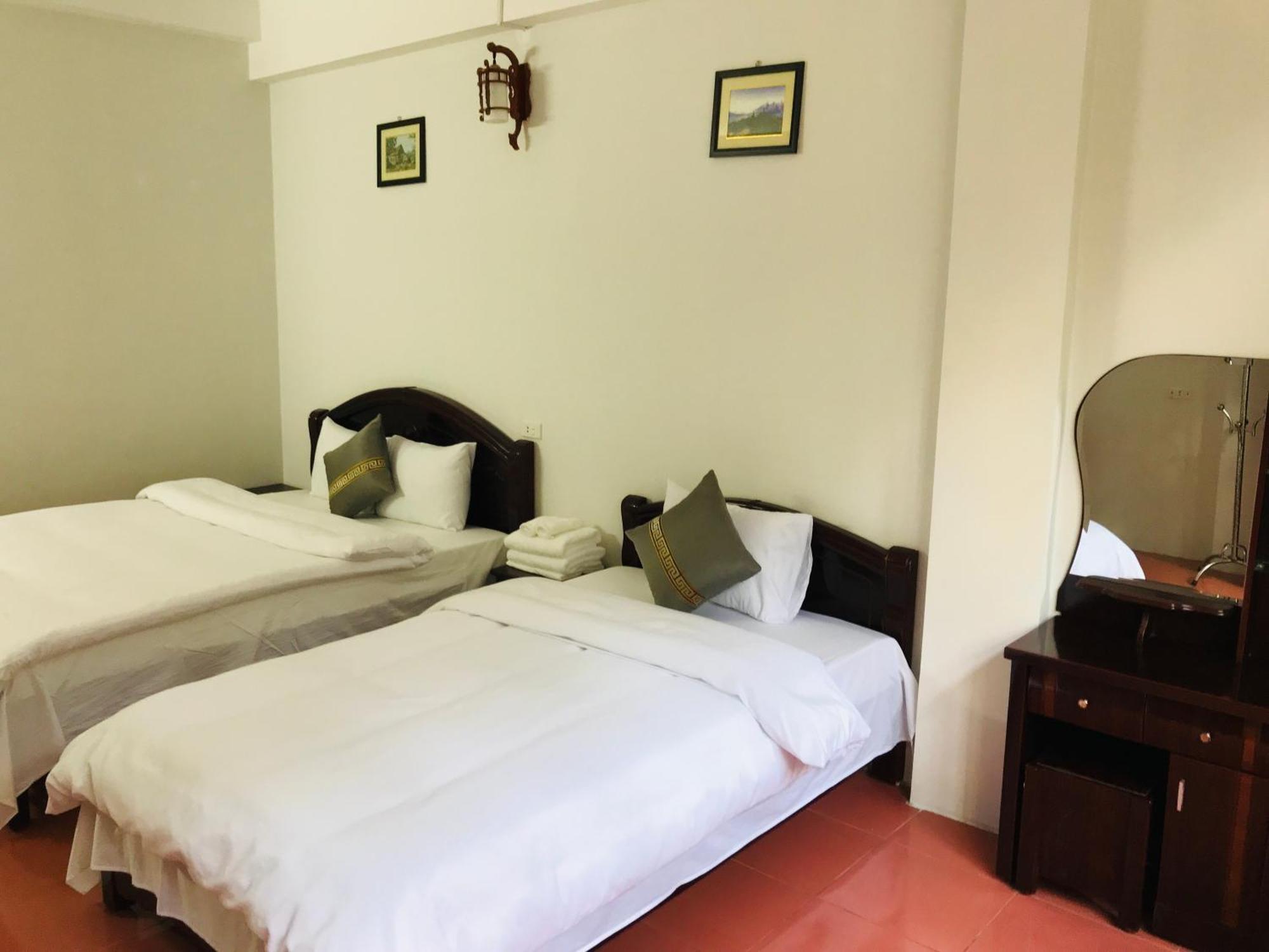 Anh Anh Hotel Bac Ha  Eksteriør bilde