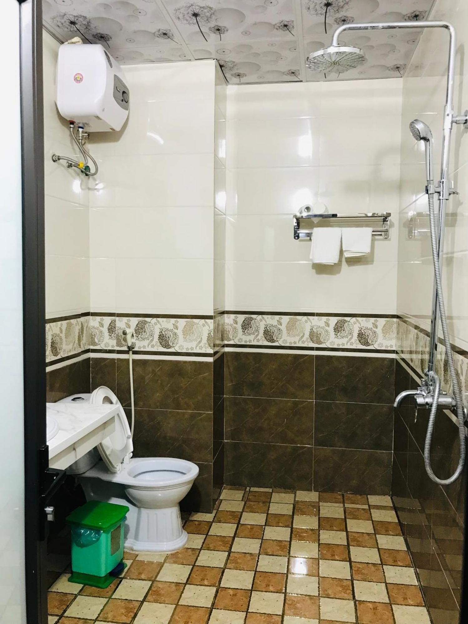 Anh Anh Hotel Bac Ha  Eksteriør bilde