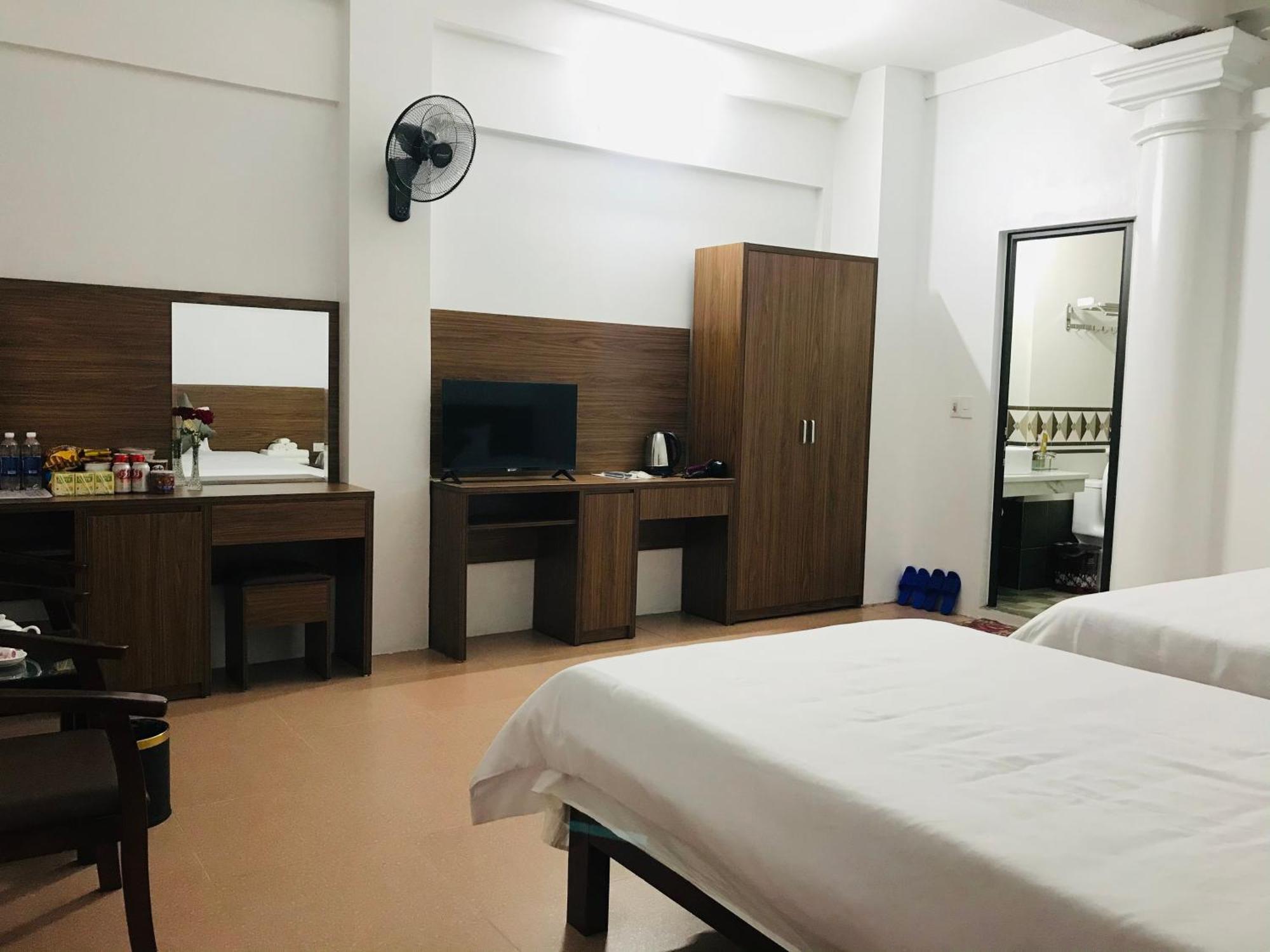 Anh Anh Hotel Bac Ha  Eksteriør bilde