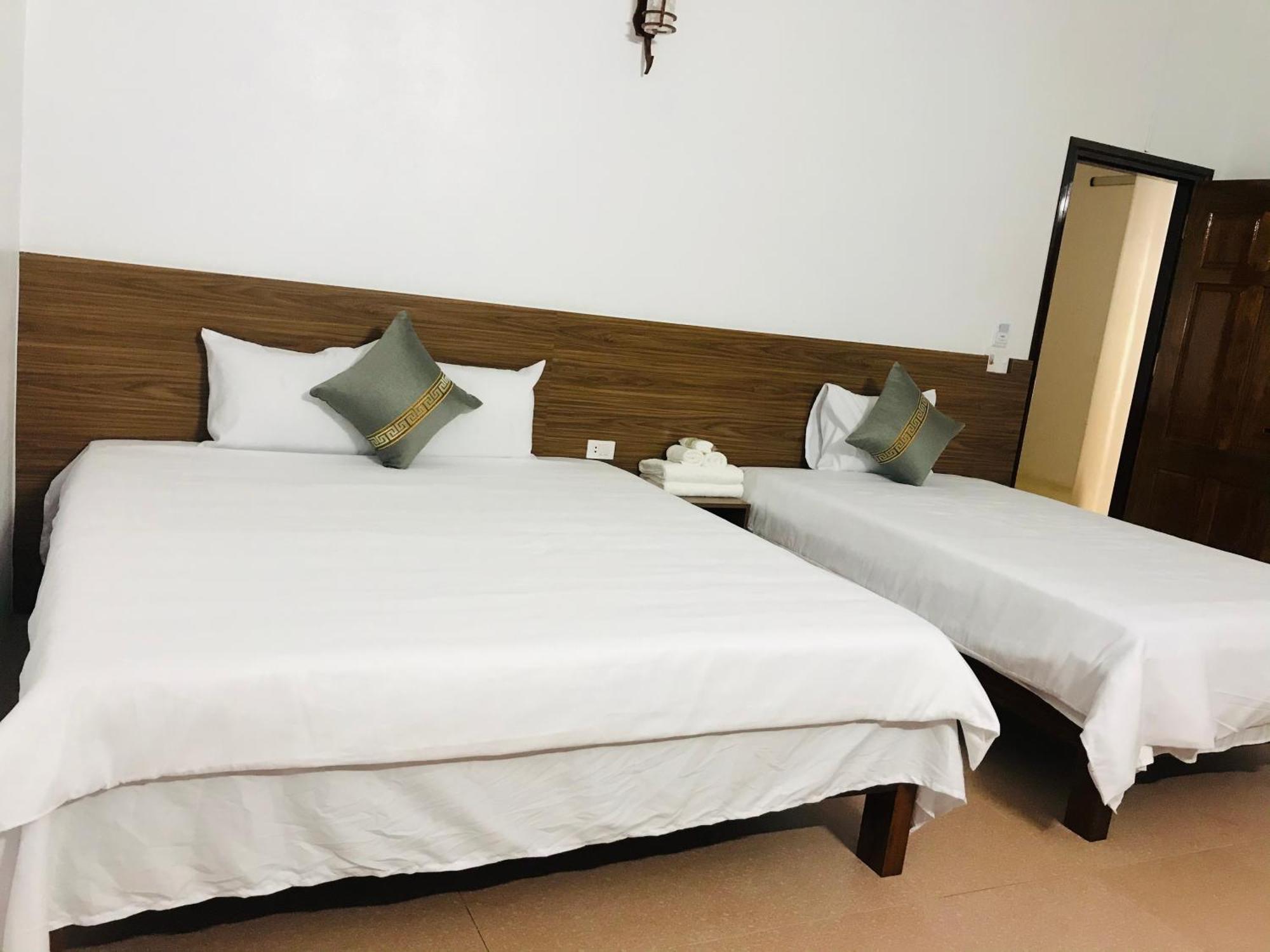 Anh Anh Hotel Bac Ha  Eksteriør bilde