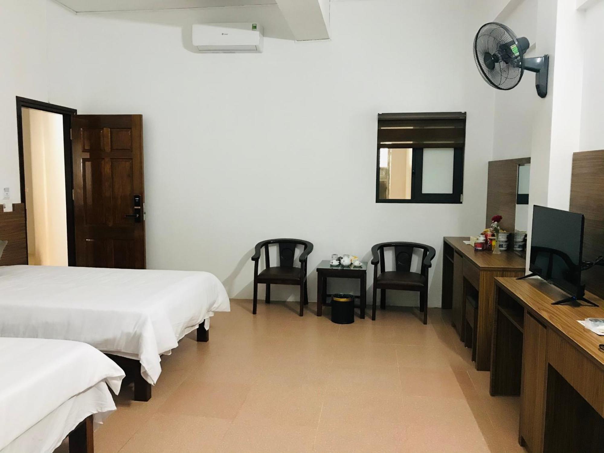 Anh Anh Hotel Bac Ha  Eksteriør bilde