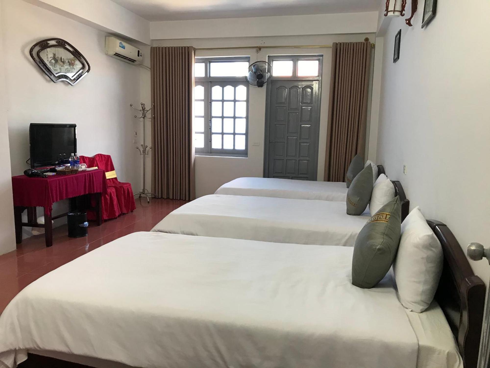 Anh Anh Hotel Bac Ha  Eksteriør bilde