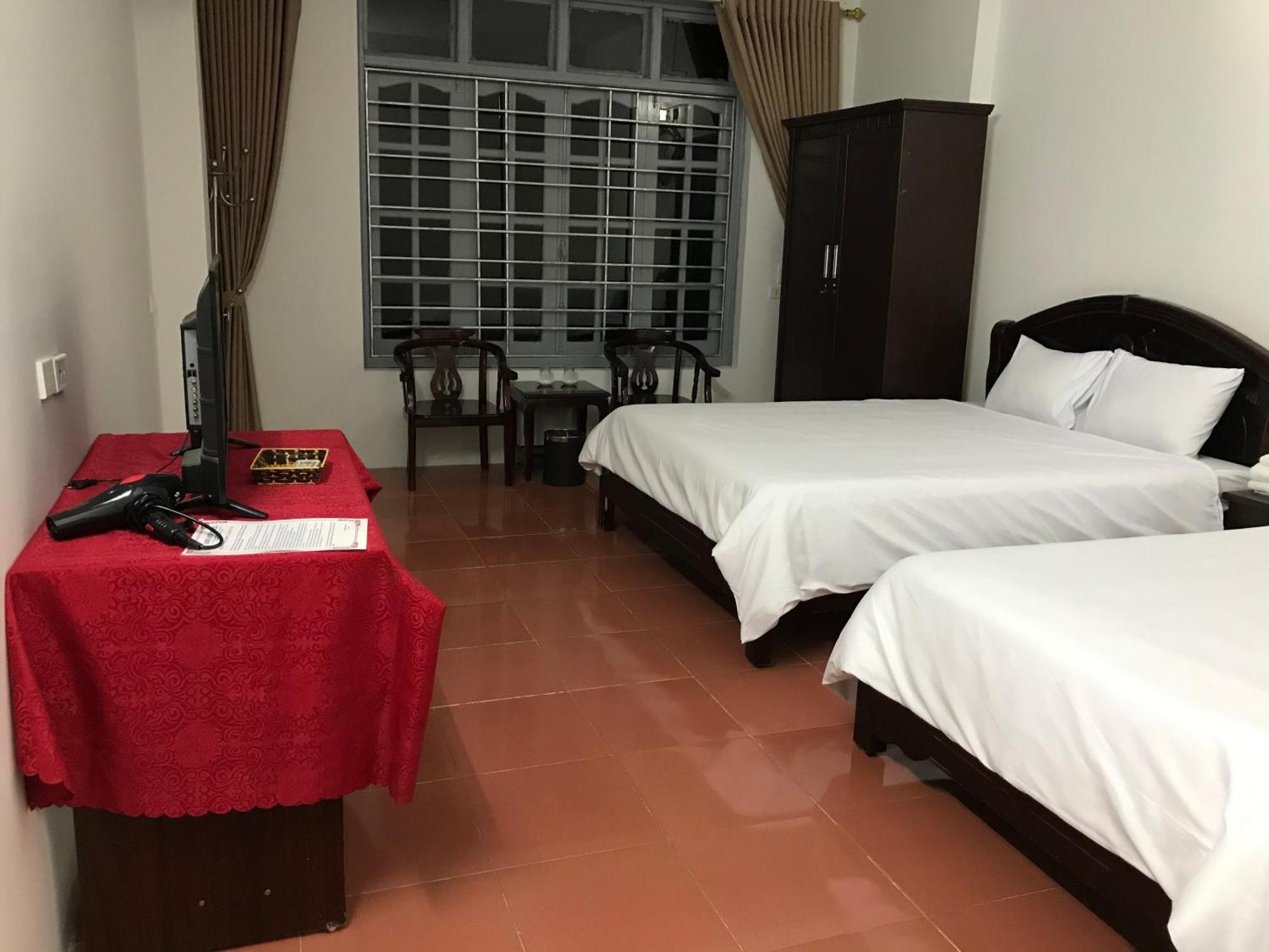 Anh Anh Hotel Bac Ha  Eksteriør bilde